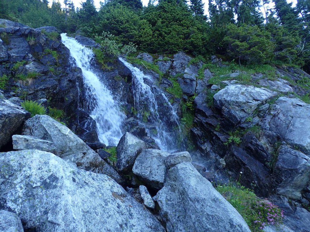 Streams and waterfall galore on the standard descent along Eldorado Creek.