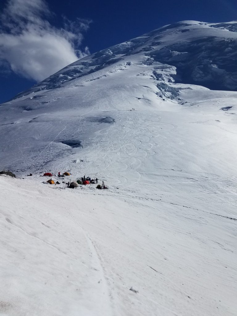 Camp Schurman, in front of Mount Rainier.